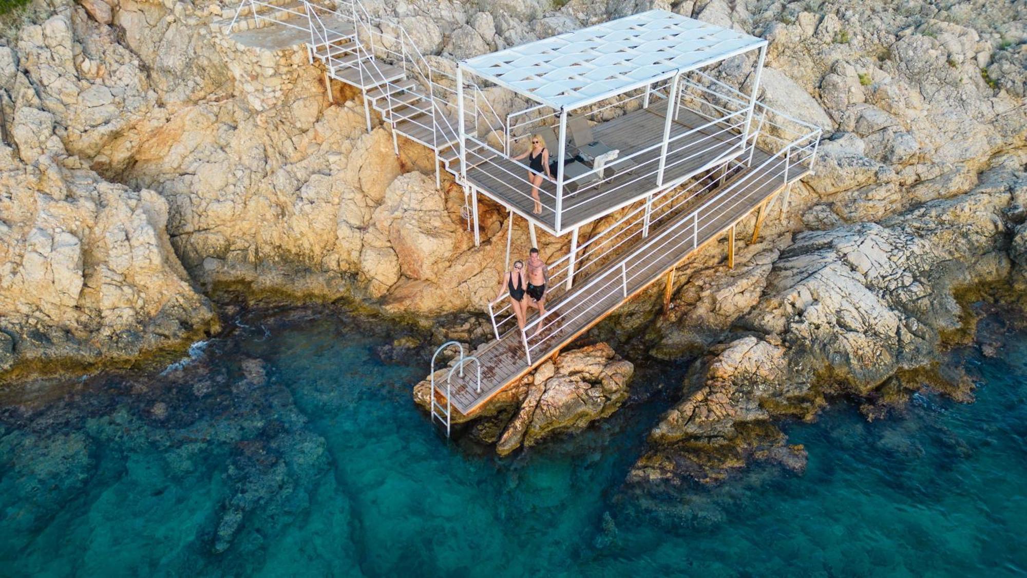 Beachfront White Villa With Private Swimming Pool Kalkan Exteriér fotografie